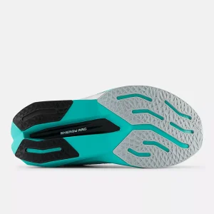 Women's New Balance FuelCell SuperComp Trainer v3 - Image 2